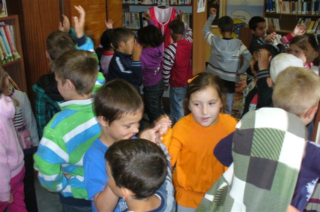 Divadielko cesta 033.jpg